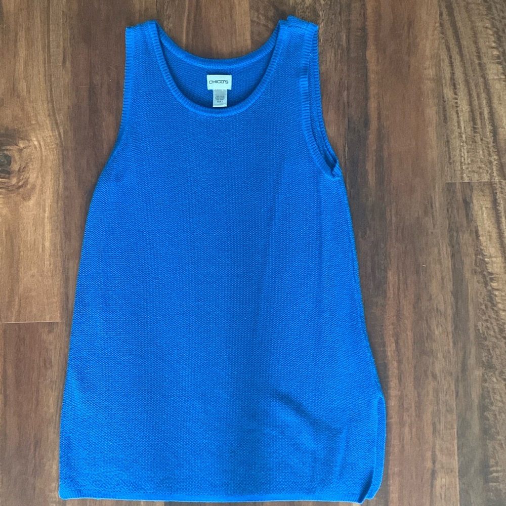 Chicos women’s tunic shirt in royal blue, size 1.